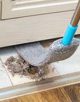 Mop plat retractabil pentru curatare in spatii inguste